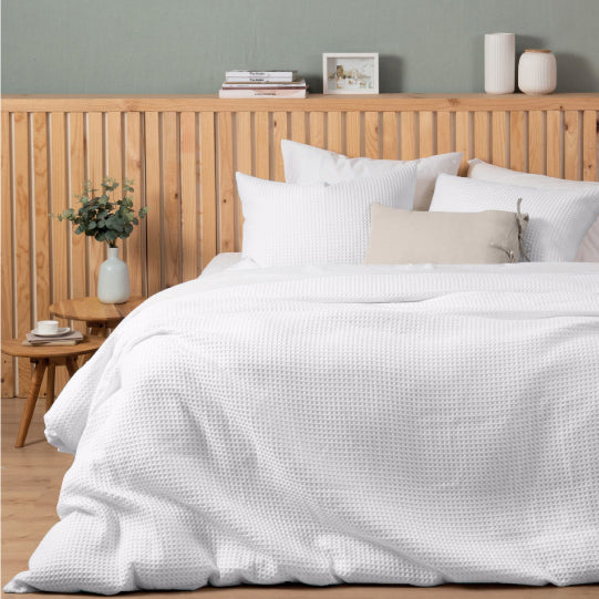 Florida Keys White Waffle Quilt Cover Set by Odyssey Living Cottonbox