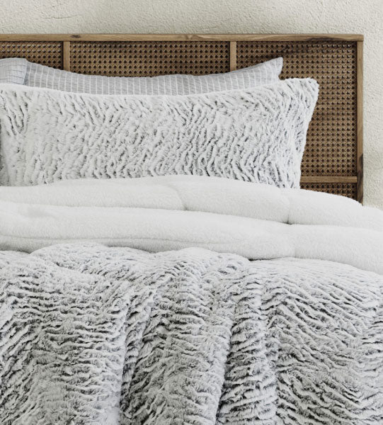 Faux Fur Sherpa Silver 3pce Comforter Set by Ardor Cottonbox Pty Ltd