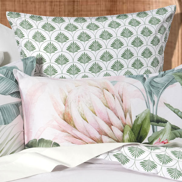 Gardenia Quilt Cover Set by Renee Taylor – Cottonbox Pty Ltd